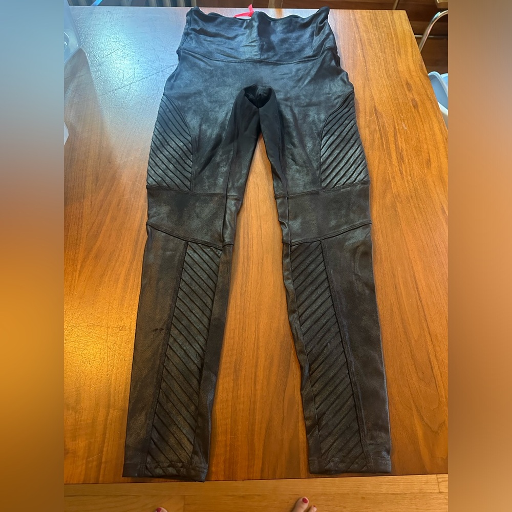 SPANX MOTO FAUX LEATHER LEGGINGS
